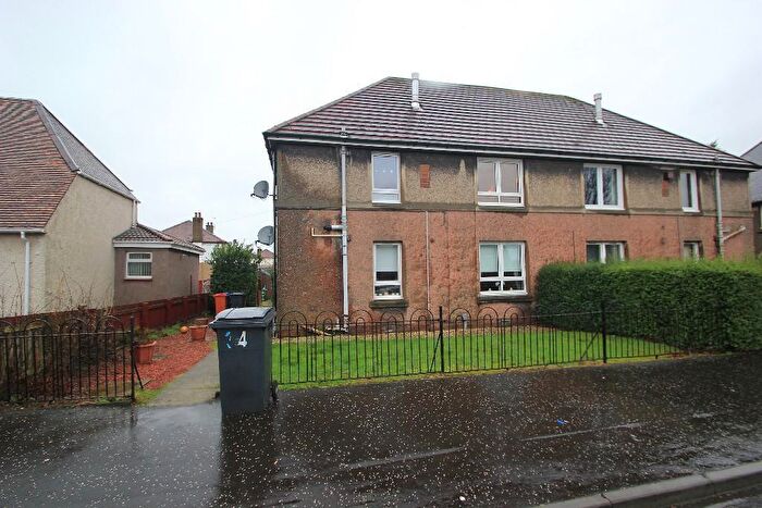 2 Bedroom Flat To Rent In Gallowhill Avenue, Lenzie, G66