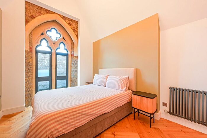 1 Bedroom Flat For Sale In Bellcote Apartments, Tower Hamlets, London, E14