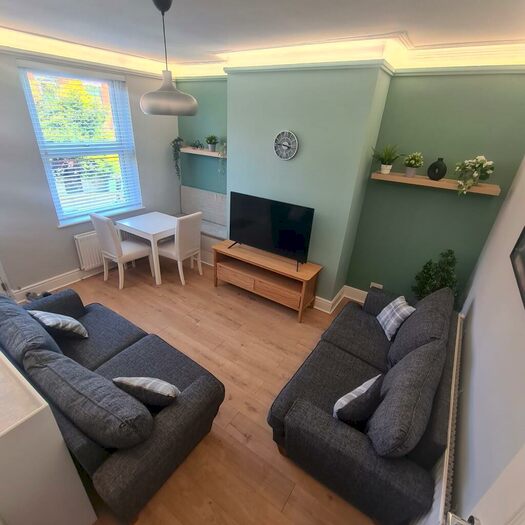 2 Bedroom Terraced House To Rent In Wetherby Terrace, Leeds, West Yorkshire, LS4