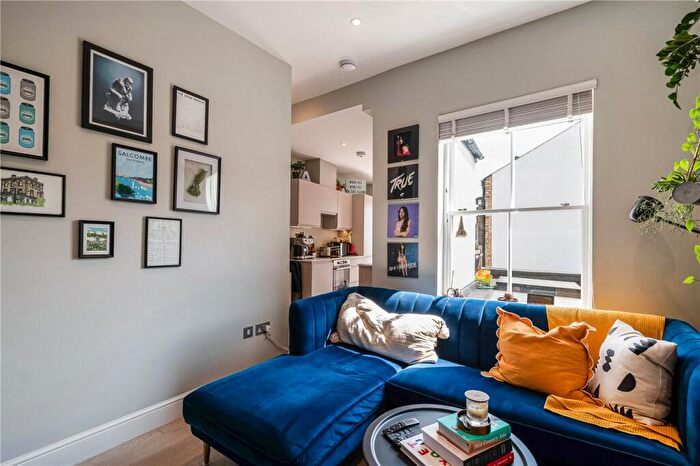 1 Bedroom Apartment To Rent In Landcroft Road, East Dulwich, London, SE22