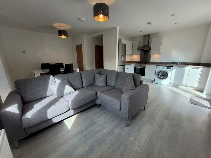 2 Bedroom Terraced House To Rent In Maidencraig Court, City Centre, Aberdeen, AB15