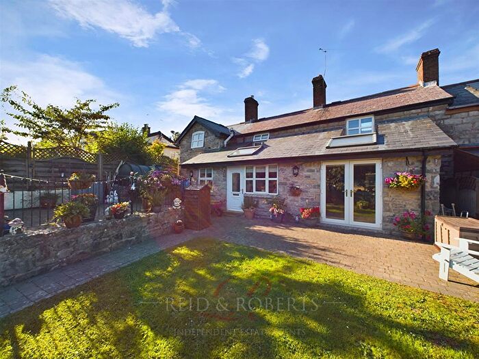 3 Bedroom Cottage For Sale In Halkyn, Holywell, CH8