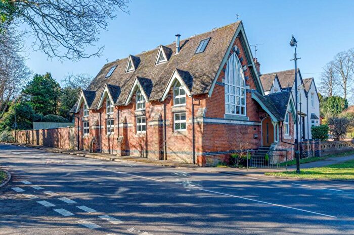 5 Bedroom Semi-Detached House For Sale In Church Hill, Bishops Tachbrook, Leamington Spa, CV33