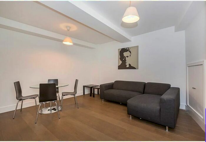 3 Bedroom Flat To Rent In Old Street, Shoreditch, Old Street, EC1V