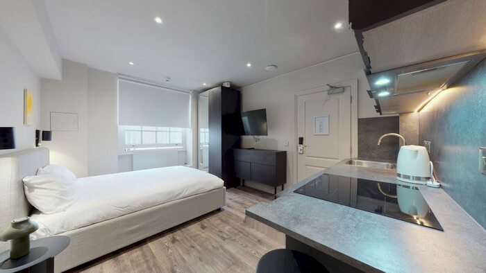 Studio To Rent In Inverness Terrace, London, W2