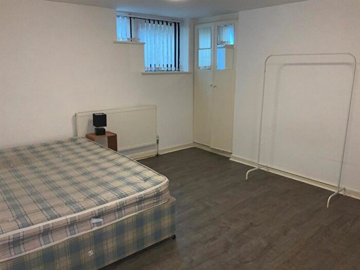 10 Bedroom House To Rent In Parsonage Road, Manchester, M20