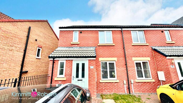 3 Bedroom Semi Detached House For Sale In Monarch Road, Houghton Le Spring, Tyne And Wear, DH4