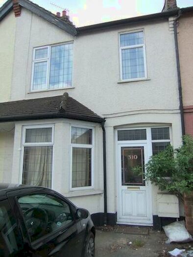 4 Bedroom Terraced House To Rent In Kingston Road, New Malden, London, KT3