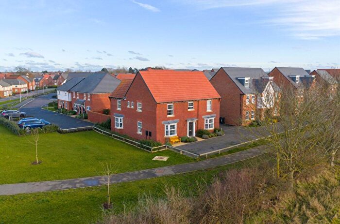 5 Bedroom Detached House For Sale In Woodhead Road, Warwick, Warwickshire, CV34