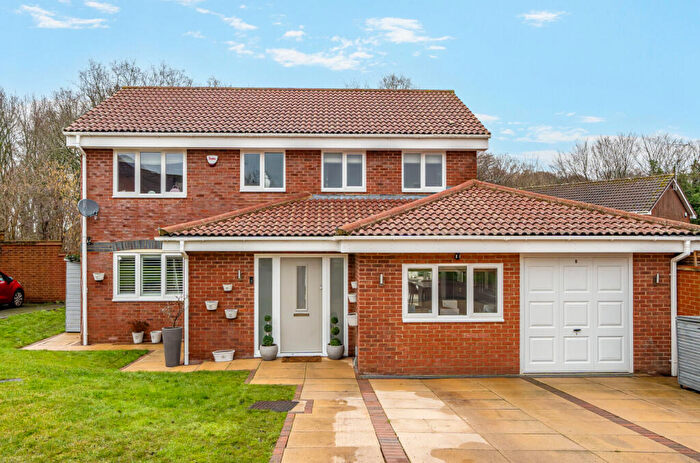 4 Bedroom Detached House For Sale In Romsey Close, Farnborough, Orpington, Kent, BR6