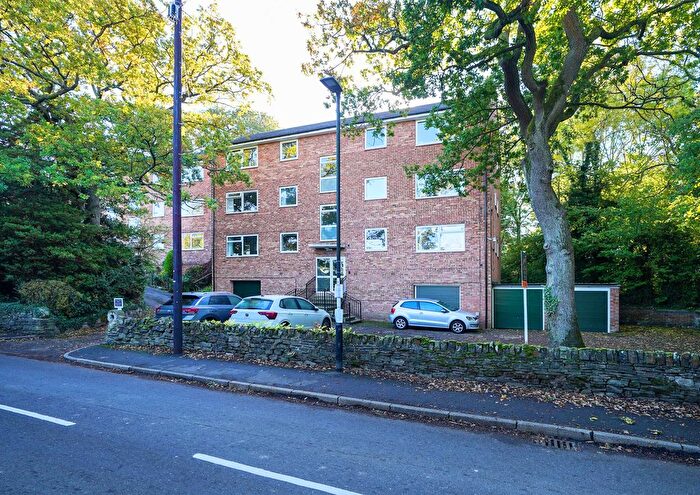 2 Bedroom Flat To Rent In Queen Victoria Road, Sheffield, S17