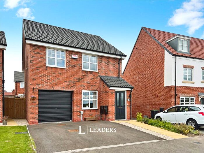 3 Bedroom Detached House For Sale In Pheasant Way, Calverton, Nottingham, NG14