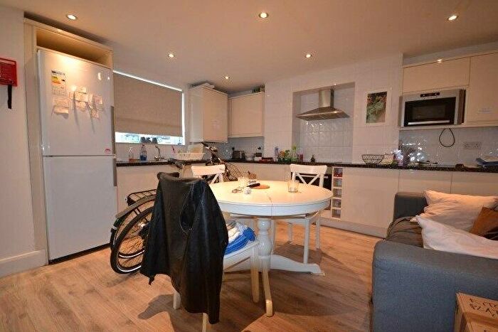 3 Bedroom Flat To Rent In Royal College Street, London, NW1