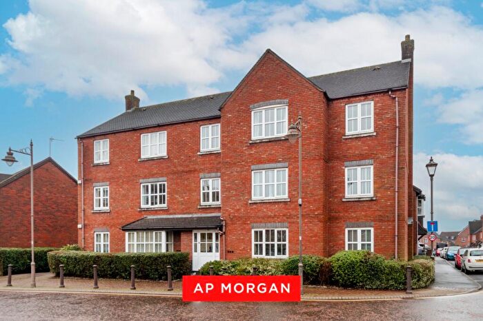 2 Bedroom Apartment To Rent In Dickens Heath Road, Shirley, Solihull, West Midlands, B90