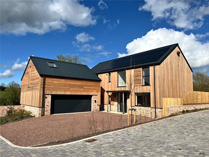 5 Bedroom Detached House For Sale In Barton Grange, Frogmire Lane, Sandford, Crediton, EX17