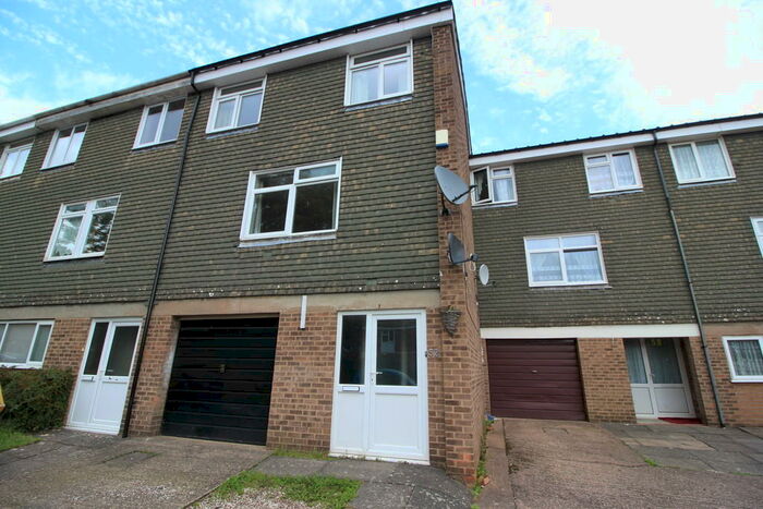 3 Bedroom Town House To Rent In Metchley Drive, Harborne, B17