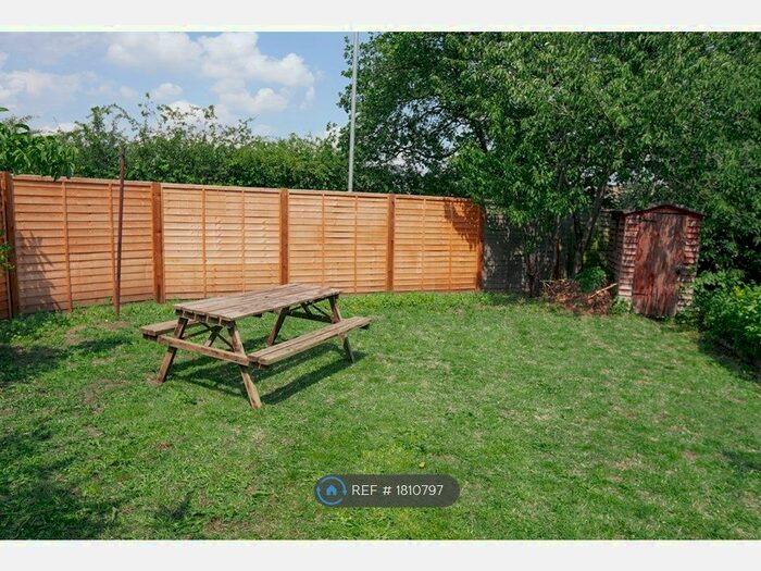 1 Bedroom Maisonette To Rent In Paget Close, Cambridge, CB2