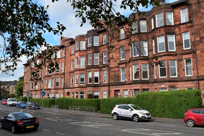 2 Bedroom Flat To Rent In Tantallon Road, Flat /, Shawlands, Glasgow, G41
