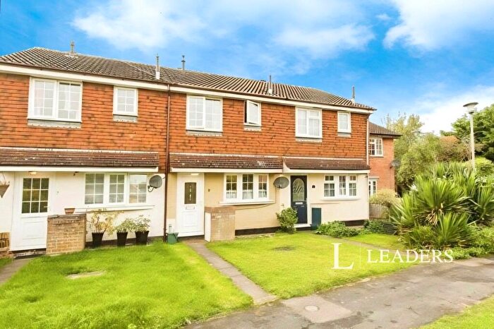 2 Bedroom House To Rent In Downer Close, Buckingham, MK18