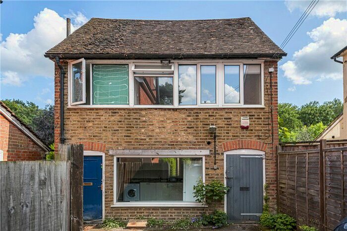 2 Bedroom Detached House For Sale In Connaught Road, Brookwood, Woking, Surrey, GU24