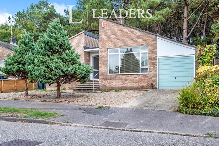 2 Bedroom Bungalow To Rent In St Catherines Hill, BH23