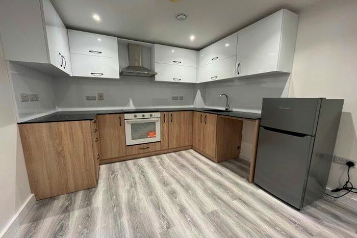 1 Bedroom Flat To Rent In Woodborough Road, Nottingham, NG3