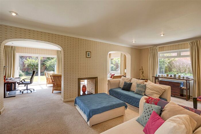 5 Bedroom Detached House For Sale In Coombe Hill Road, Kingston Upon Thames, KT2