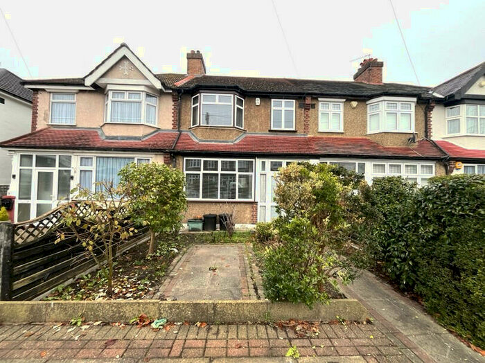 2 Bedroom Terraced House To Rent In Ernest Grove, Beckenham, Kent, BR3