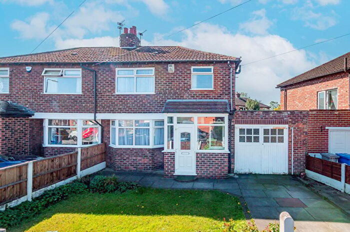 3 Bedroom Semi-Detached House For Sale In Sandsend Road, Urmston, Manchester, M41