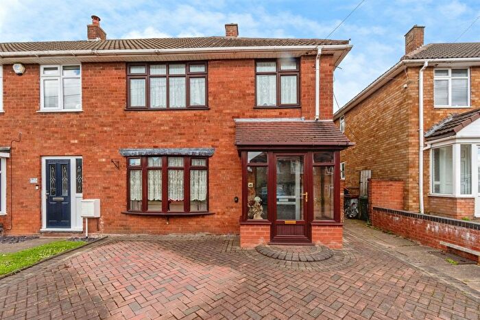 3 Bedroom End Of Terrace House For Sale In Friary Crescent, Walsall, WS4