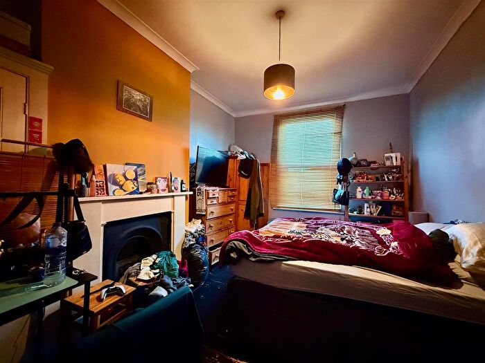 4 Bedroom Property For Sale In Vartry Road, London, N15