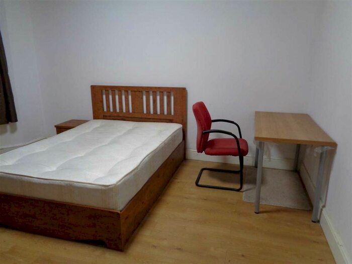 5 Bedroom Terraced House To Rent In St. Albans Road, Leicester, LE2