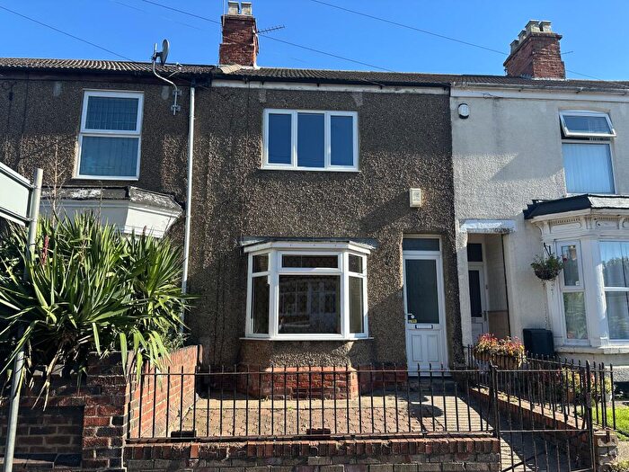 3 Bedroom Terraced House To Rent In Heneage Road, Grimsby, DN32