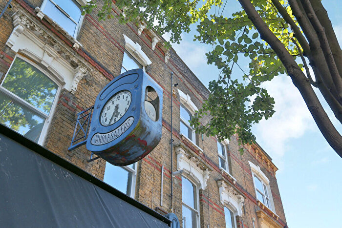 1 Bedroom Apartment To Rent In Stoke Newington High Street, London, N16
