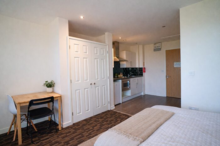 Studio To Rent In Flat, Gladstone Buildings, St James Row, S1