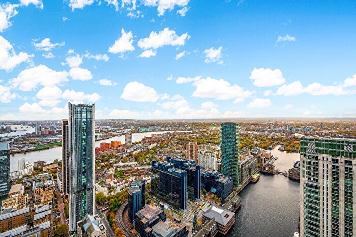 1 Bedroom Apartment For Sale In B Flat Th Floor Sqp Hampton Tower Marsh Wall, London, E14