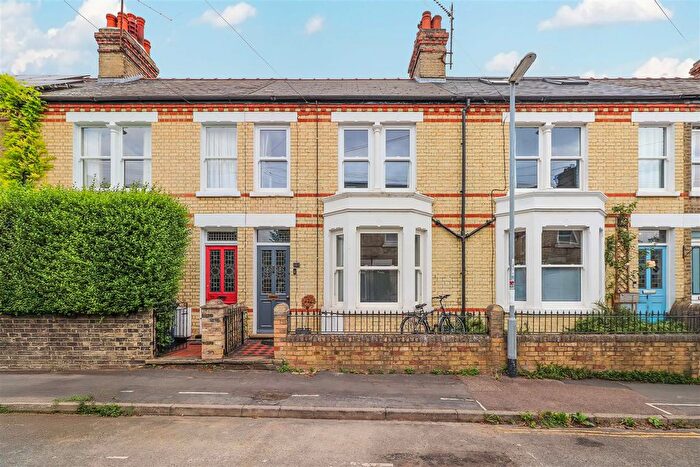 3 Bedroom Terraced House For Sale In St. Philips Road, Cambridge, CB1