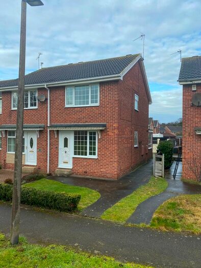 2 Bedroom Semi-Detached House To Rent In Stretton Close, Cantley, Doncaster, DN4