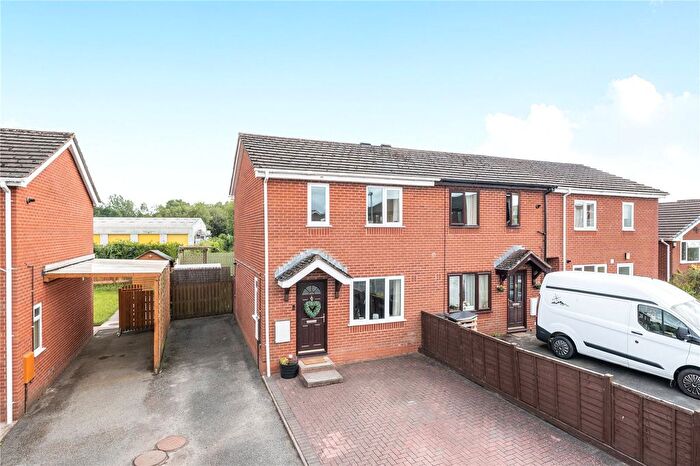2 Bedroom Semi Detached House For Sale In Holcombe Drive, Llandrindod Wells, Powys, LD1