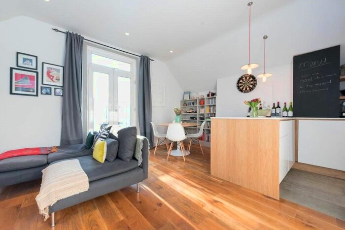 1 Bedroom Flat To Rent In Park Avenue, London, NW2