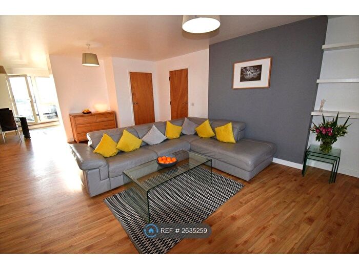 3 Bedroom Flat To Rent In Woolmonger Street, Northampton, NN1