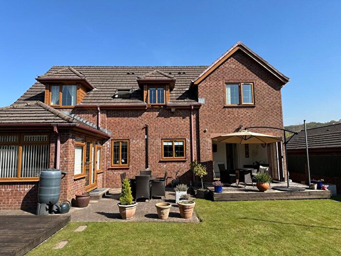 4 Bedroom Detached House For Sale In Tawe Park, Ystradgynlais, Swansea., SA9