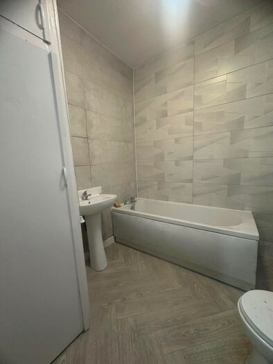 2 Bedroom House To Rent In Thurston Street, Burnley, BB11