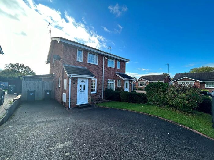 2 Bedroom House To Rent In Lydney Close, Church Hill North, B98