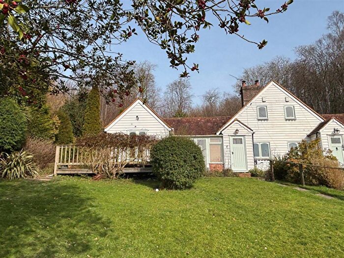 3 Bedroom Semi Detached House For Sale In Furnace Lane, Broad Oak, Rye, TN31