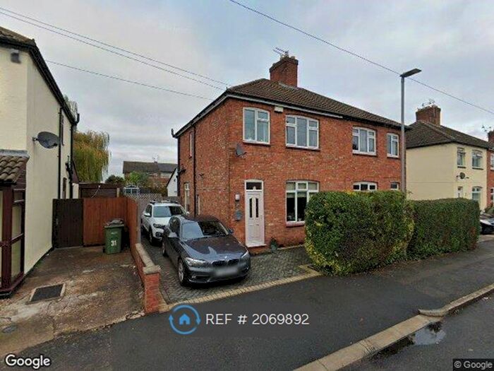 3 Bedroom Semi-Detached House To Rent In Waterloo Crescent, Wigston, LE18