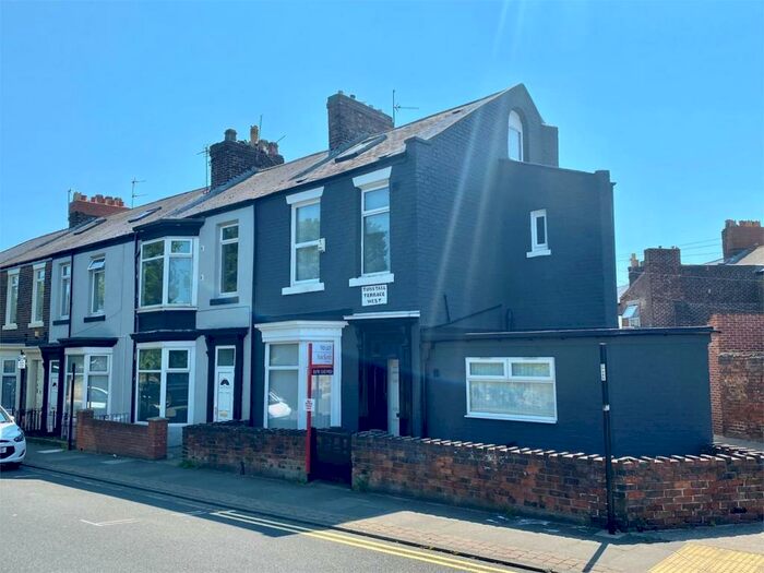 4 Bedroom End Of Terrace House To Rent In Tunstall Terrace West, Thornhill, Sunderland, Tyne And Wear, SR2