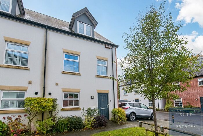 3 Bedroom End Terrace House For Sale In Albert Close, Ottery St. Mary, EX11