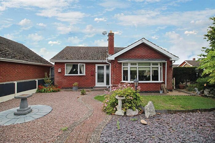2 Bedroom Detached Bungalow For Sale In Wainfleet Road, Burgh Le Marsh, PE24