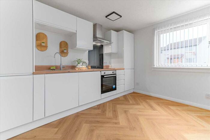1 Bedroom Apartment For Sale In Morlich Court, Dalgety Bay, KY11